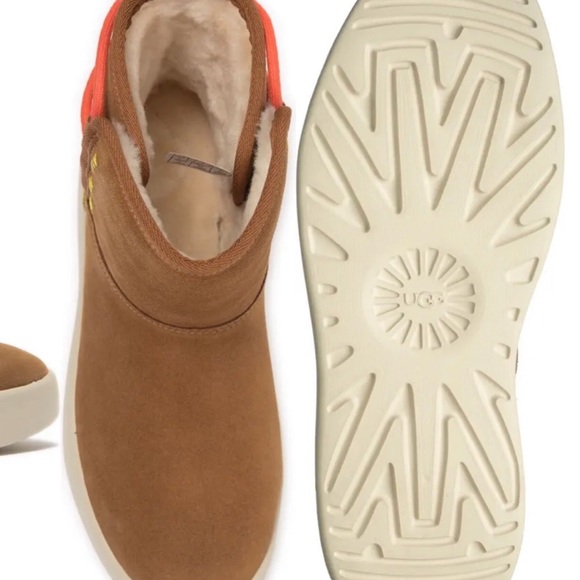 NWT Classic Boom Ankle Boot - Picture 2 of 4